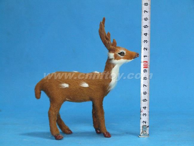 皮毛玩具鹿：L258菏�珊惴狡っ�工�品有限公司