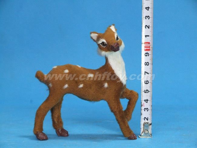 皮毛玩具鹿：L259菏�珊惴狡っ�工�品有限公司