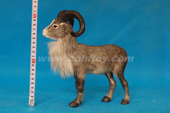 皮毛玩具羊：Y127菏�珊惴狡っ�工�品有限公司